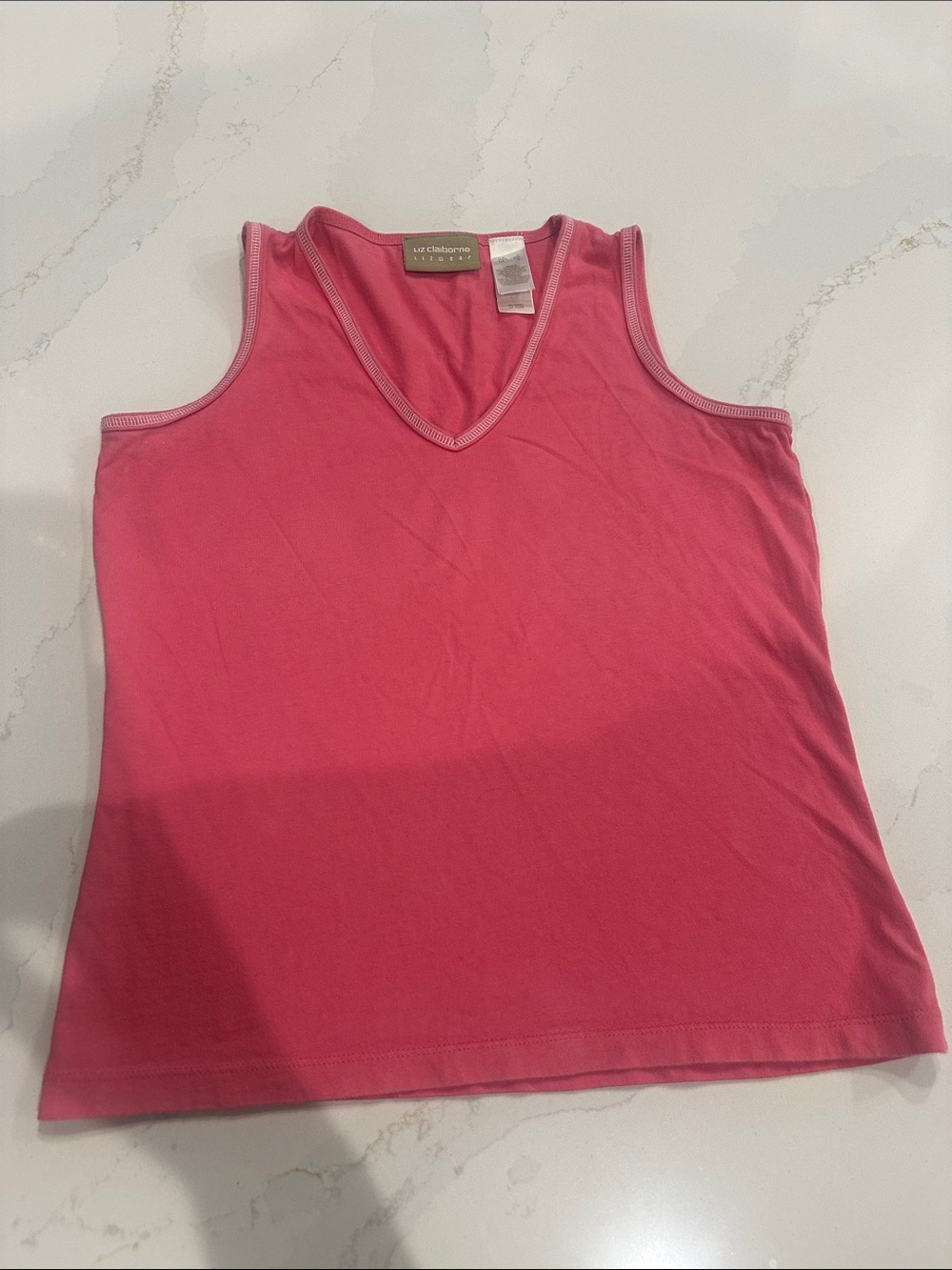 Vintage 90’s Liz Claiborne Lizwear pink v neck 100% organic cotton tank size s